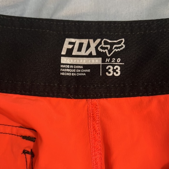 Fox board shorts 33 - Picture 2 of 2